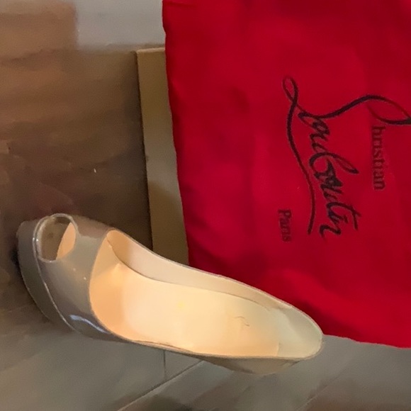 Christian Louboutin platform heels **fits 8 1/2-9 - Picture 4 of 8